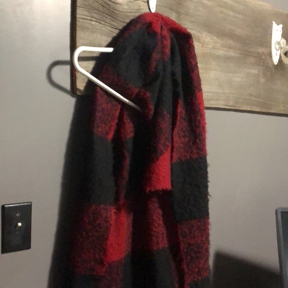 Hollister blanket Buffalo plaid check scarf - Picture 5 of 5